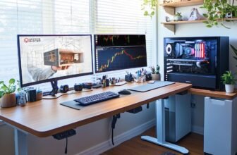 Best Office Desks for Multiple Monitor Support – Office Furniture Dubai